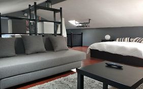 Mike'S Guest House